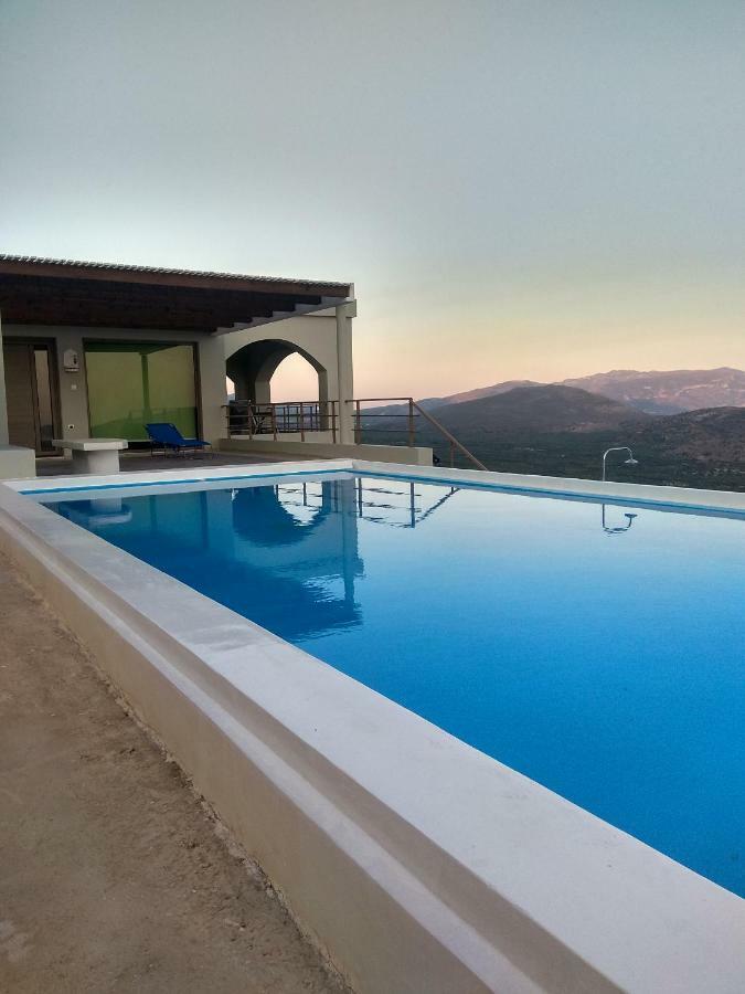 Villa Gusta Tholos  Bagian luar foto